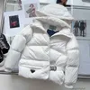 Men's Parkas Lady Winter Designer Hoodie Puffer Jacket 90% Downs Filling Misaligned Waist Button Design Breaded Short Downproof Down Jackets Womens Clothe Dodf