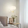 Lampade a sospensione Lampada da comodino a LED Lampada a sospensione Camera da letto Luce Singola testa Corridoio moderno e minimalista Decorazione della parete della stanza Illuminazione E27