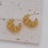 Boucles d'oreilles créoles bijoux de mode européens américains plaqué or 18 carats torsadés géométriques C accessoires de travail quotidien pour femmes élégantes