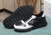 Brushed Leather Men Knit Fabric Runner Mesh Runner Trainers Man Sports Outdoor Walking