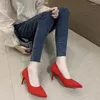 Robe chaussures 2023 marque dame printemps basique femmes pompes sexy pointu talons fins femme concise fête peu profonde grande taille 45 zapatos