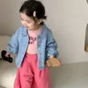 Giacche Abbigliamento per bambini Abbigliamento Giacca di jeans per ragazza 2023 Primavera stile coreano Cardigan corto per bambini 230407