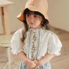 キッズシャツファッション女の女の子刺繍シャツコットン幼児幼児の子供ショートパフスリーブブラウスソリッドカラー夏の服1 7y 230407