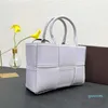 2023 Women's Bag Leather Large Capacity Bags Basket Bucket Leisure Designer Woven Small Portable Tote