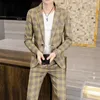 Trajes para hombres de alta calidad (pantalones tipo blazer) Versión coreana para hombres de la tendencia de la moda Traje pequeño para jóvenes Elegante Club de fiesta simple de dos piezas