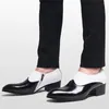 Elbise ayakkabıları erkek oxford moda sivri ayak parmakları fermuar ayakkabı İngiliz deri siyah ve beyaz renk eşleştirme