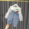 Kläderuppsättningar 2023 Spring Autumn Chilldren Sweet Baby Girl Clothal Shirt and Pants 2sts Casual Large Lapel Suit 230406