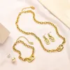 Bracciali firmati Collana di lusso Catena d'oro Orecchini di moda Gioielli Ragazza Perla Lettera Bracciale d'amore Accessori per gioielli da festa di nozze premium