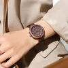 Relógios de pulso 2023 Luxo de luxo exclusivo relógios de madeira feminina moda elegante feminina quartzo strapwatch de pulseira simples regulação irregular