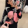 Women's Sweaters Designer 2023 Autumn/winter New Black, Pink, and White Floral Round Neck Sweater 8LBG