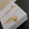 Дизайнерские бренды подвесные ожерелья буква vivian chokers роскошные женские ювелирные украшения металлическое жемчужное ожерелье Cjeweler Westwood 76