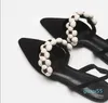 Sandalen 2023 Zomer platte dames puntige teen bloem versiering vrouwen feestschoenen elegante pompen