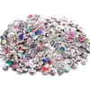 Biżuteria Odkrycia 50pcs/partia MIME MUTY STYLE 18 mm metalowy przycisk Snap Charm Style Rhinestone Button Rivca Snaps Jewelry Noosa Button C068