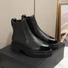 Designer kurze Lack hochwertige Damenstiefel flache Absätze echtes Leder glänzend Winter Wärme edel