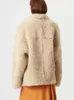女性の毛皮の女性冬の温かいコート2023タートルネック長袖フェイクシングル胸肉のテンテンメットポケット付きのゆるい女性ジャケット