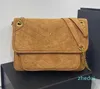 Matt läder messenger väska mocka handväska kuvert stil axel väskor mode brev gyllene kedja klaff crossbody