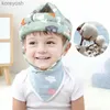 Kussens Baby Hoofdkussen Baby Wandelen Katoenen Helm Met Y-Strap Baby Veiligheidsproducten Voor Speeltuinen Thuis NurseryL231107