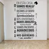 벽 스티커 스페인 스페인어 en Esta Casa 인용문 예술 장식 단어 편지 검은 탈착식 데칼 거실 침실 벽화 Ru2001