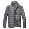 Parkas pour hommes automne hiver haut de gamme pour hommes marque blanc canard vers le bas lumière mode mince décontracté col montant hommes doudoune mâle vers le bas manteau 231107