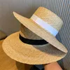 Élégant Lafite Chapeau De Paille Femme Soleil Protection Chapeau Plage Plat Top Caps D'été Tissé Pêcheur Chapeau En Gros