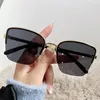 نظارة شمسية Cat Eye Half Frame التدرج للنساء الرجال الكلاسيكية الاتجاه القيادة UV400 Sun Glasses الأزياء تصميم نظارات عتيقة 2023