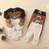 Kläder sätter höst- och vintern ny baby och småbarn baseball krage stickat tyg jumpsuit+elastiska midja byxor casual set r231107