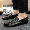 Abendschuhe Luxus Herren Casual Italienische Loafers Mokassins Slip On Herren Flats Atmungsaktiv Aushöhlen Herren Fahren