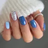 Unhas Falsas 24 pcs Comprimento Médio Estilo Simples Prego Sólido Cor Azul Cobertura Completa Prata Flash Pó Falso Forma Quadrada Dicas