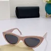 Designer fashion cat eye sunglasses for womens temperament show driving decorative mirrors Cool and compact resin lenses with high quality with box cl40019