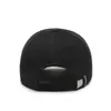 ボールキャップショートブリムソリッドカラー調整可能な男性大人の野球帽スプリングユニセックス韓国語バージョンお父さんハットスナップバック