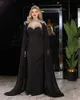 Robes de soirée élégantes arabes longues bordeaux avec col haut Cape Crsyatsl paillettes perlées chérie gaine sexy robe d'occasion formelle pour les femmes