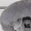 女性のトレンチコートMaomaokong Natural Real Raccoon Fur Collar Winter Coat Women Black Parkas Faux Lining Jacket