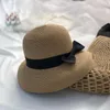 Beretten Hepburn -stijl Straw Hat Woman French Lady Bowknot Sun Vrouw Summer Beach Holiday Party Cap Sombrero Fedora