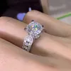 Caoshi hurtowe srebrne kolory pierścionki cyrkon okrągły genialny krojony moda dla kobiet biżuteria ślub zaręczynowy