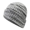 Beretti Hat inverno addensare tintura calda retrò tintura a maglia mostrando le donne uomini autunno e orecchio cappelli di lana boina femminino