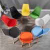 工場向けダイレクト安いモダンなダイニングチェアカラフルなカフェレストランPPプラスチック製の椅子付きシラスEAMラウンジチェア