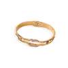 Para mujer 18K Gold Bangle Bracelet Love Classic Design Cuff Bracelet Spring Romantic Girl Diseñador de joyería unisex Pulsera de regalo Joyería de moda al por mayor