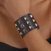 Bangle Spike Studded Armband PU Lädernitar Punk Cuff Wristband Wristlet för kvinnor Män manlig kvinna