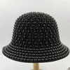 Berets White Rhinestone en Pearl Bucket Hat Fedoras Jazz Hats For Men Women Handmade geavanceerde mode Outdoor Stage 2023