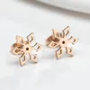 Stud -oorbellen smjel Tiny Christmas Snowflakes hertenboom roestvrij staal klein voor vrouwen schattig mode sieraden feest cadeau