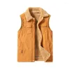 Gilet da uomo Gilet di velluto a coste imbottito addensato caldo spalle di grandi dimensioni Autunno e inverno Giacca di lana d'agnello Gilet di cotone