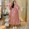 Vrouwen Nachtkleding Plus Size 5XL Flanel Nachthemd Trui Nachthemd Leuke Cartoon Zakontwerp 100kg Zwangere Vrouw Thuis kleding