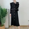 Casual Dresses Miyake 2023 Autumn/Winter Stand Neck Tjock Tyg Breasted Long Sleeve Dress med Loose Fold Plus Size Mode