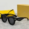 Lüks Tasarımcı Güneş Gözlüğü Kadınlar için Kedi Göz Güneş Gözlüğü Kılıf Oval Tasarım Güneş Gözlüğü Sürüş Seyahat Alışveriş Plajı PEI Güzel