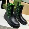 Botas de tornozelo confortáveis para mulheres com fundo plano com costura de tecido elástico de couro genuíno sola grossa punhos redondos botas de moda casual