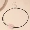 Choker vintage noir blanc fleur pour femmes bijoux de cou collier gothique gothique collier de chaîne de clavicule partout collier de choker