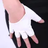 Rękawiczki bez palców Faux skórzane rękawiczki moda kobieta Lady Trendy Wytrzymałe rękawiczki na pół dłoni na imitacja skórzana cosplay cosplay Mittensl231017