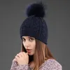 Bonnet/Crâne Casquettes CNTANG femmes Double couche tricoté chapeaux hiver chaud bonnets laine chapeau avec pompon fourrure naturelle raton laveur mode femme casquette 231108