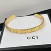 Elegante braccialetto rigido in oro di lusso da donna lettere geometriche bracciali di perle designer moda acciaio inossidabile 4 stili gioielli regalo da donna