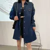 Giacche da donna Polo firmate 2024 inizio autunno nuova borsa sul petto triangolo con risvolto a scatto indossato cappotto in denim da donna X7BM
